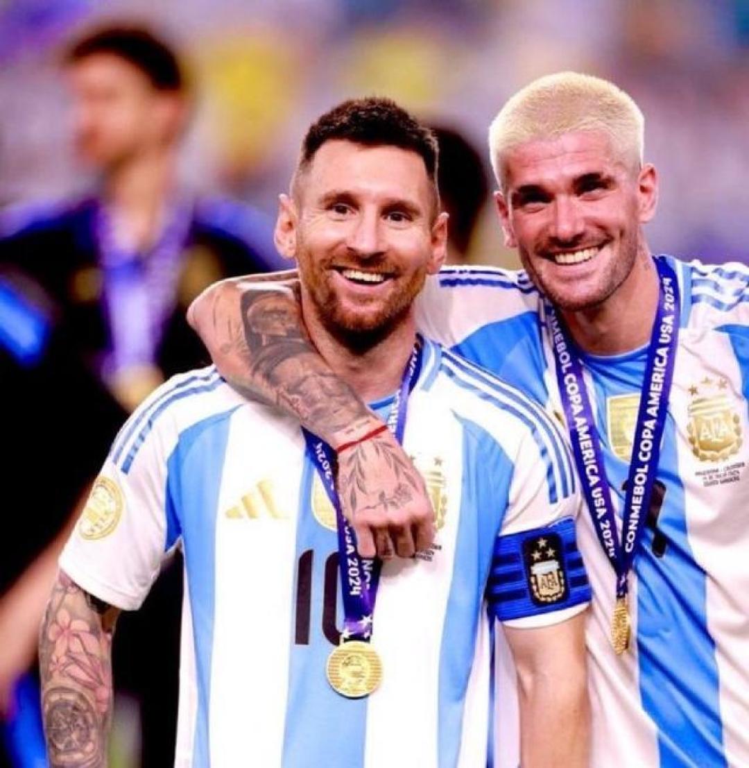 与感动的氛 与感动的氛