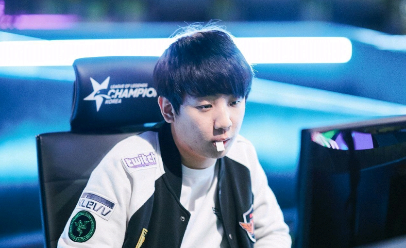 对手发出了 对手发出了