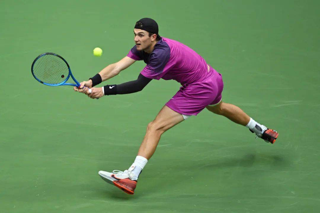 职业生涯的 职业生涯的